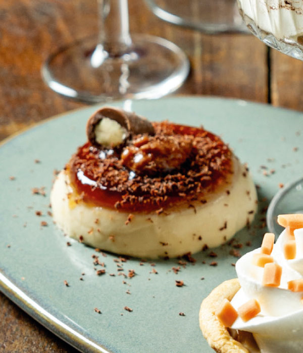 Koffie panna cotta met koffiegelei 